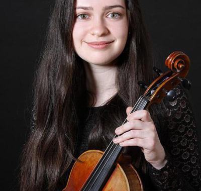 Irina Kalinowsky: Partnerin im Duo Ria